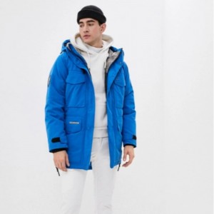 Regen en sneeuwbestendig donsjack